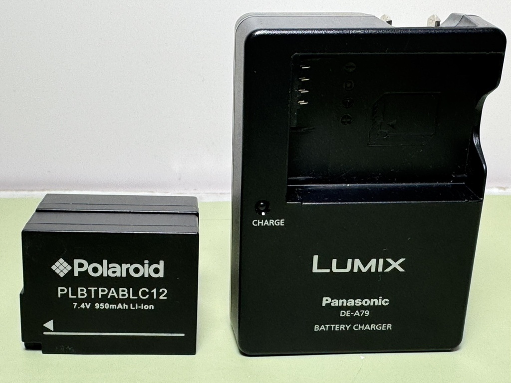 Polaroid High Capacity Replacement Battery PLBTPABLC12 w/ Charger #2