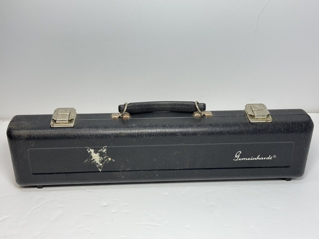 Gemeinhardt 2SP Silver Plated Flute #P32001 w/ Case #1
