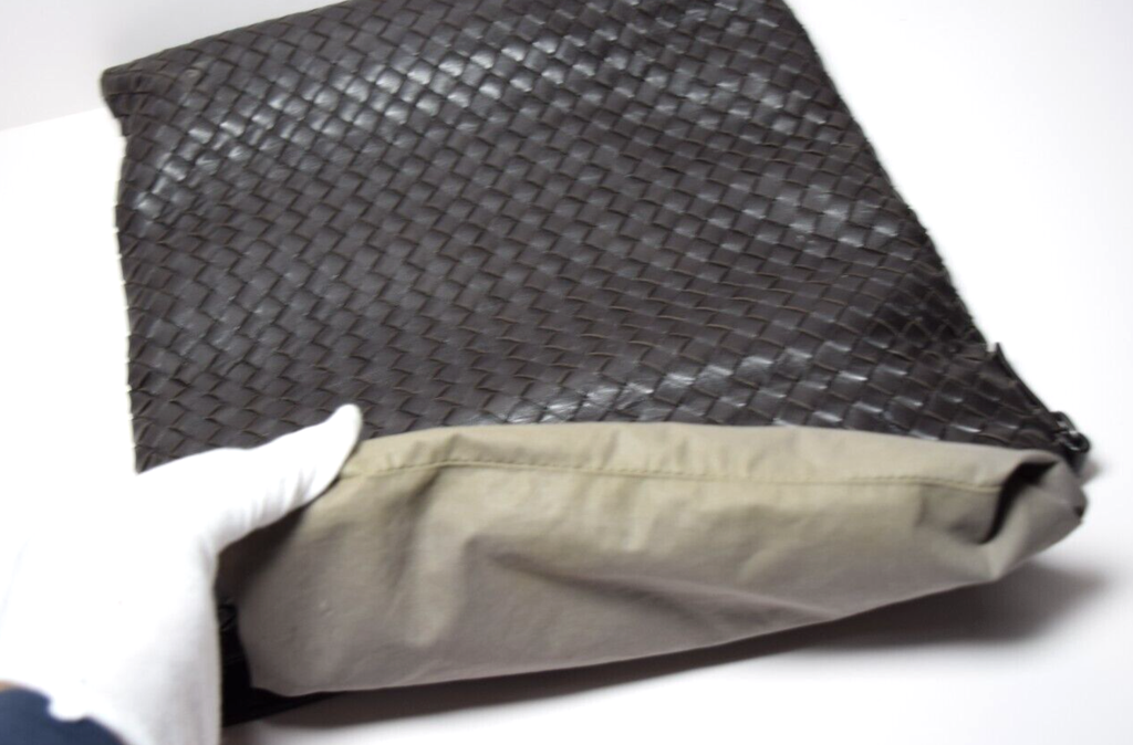 BOTTEGA VENETA Intrecciato Weave Flat Messenger Bag #13
