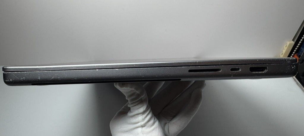 Apple Macbook Pro 16" 2023 M2 Pro Processor 512GB 16GB RAM Gray #10
