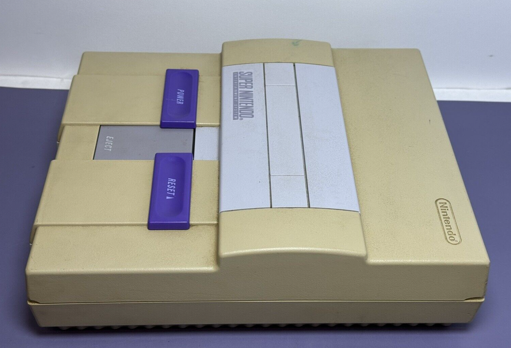 Super Nintendo SNES Console in Good Condition w Controllers  *Untested* #2