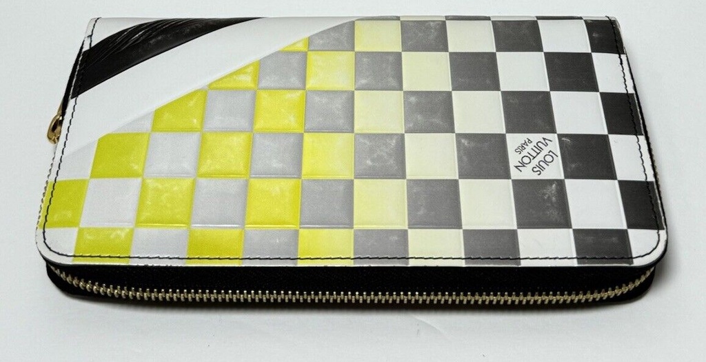 Louis Vuitton Limited Edition Epi Leather Race Print Zippy Wallet #2