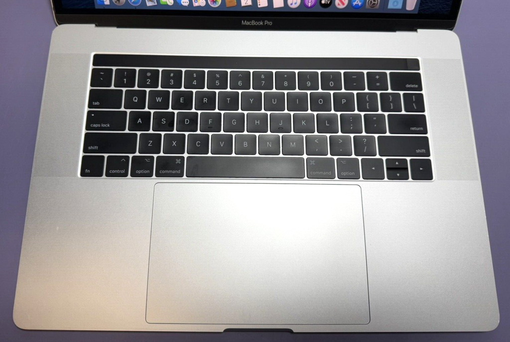 2017 Apple MacBook Pro (A1707) 15.4” Core i7 16GB 512GB SSD MacOS Catalina #1