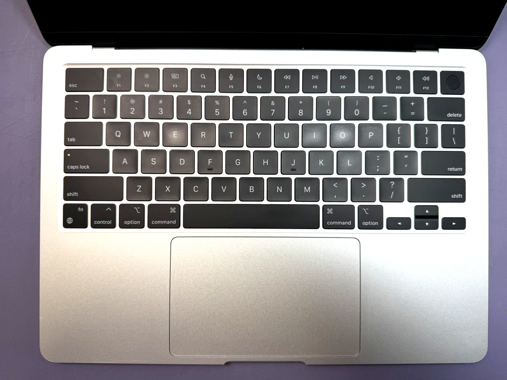 Apple MacBook Air 13" 2022 M2 8GB RAM 512GB SSD Silver (A2681) + AppleCare 08/25 #5