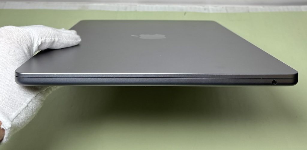 Apple MacBook Air 15" 2024 M3, 512GB SSD, 8GB Space Gray 9 Cycles -100% battery #4