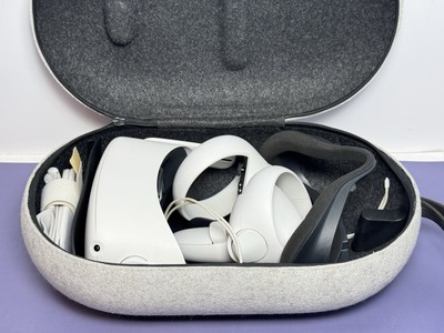 Meta Oculus Quest 2 256GB  VR Headset & Controllers & Case- preowned #1