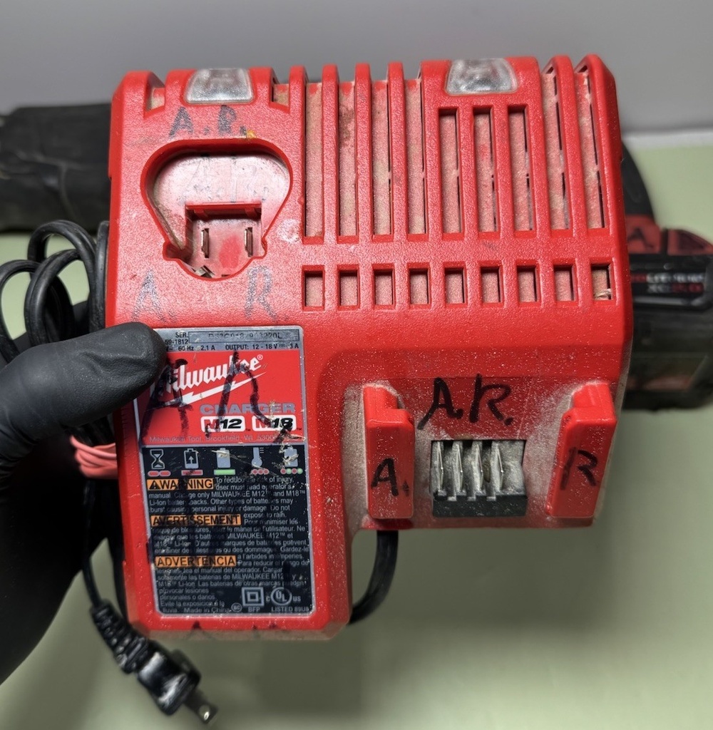 Milwaukee 3650-20 M18 18V 1/4" Driver + 2720-20 M18 Saw w 5.0 Ah batt+ charger #3