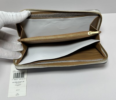 NWT COACH Accordion Zip Wallet Signature Chambray C5684 Light Washed Denim Chalk #3