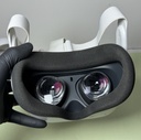 Meta Quest 2 All-in-One 128GB Wireless VR Headset - White - READ DESC DEAD PIXEL used