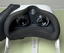 Meta Quest 2 All-in-One 128GB Wireless VR Headset - White - READ DESC DEAD PIXEL with delivery