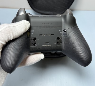 Microsoft Xbox One Elite Series 2 Controller  1797 W/ Case #3