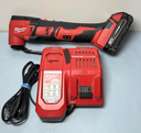 Milwaukee 2626-20 18V Li-Ion Cordless Oscillating Multi w batt 1.5 Ah &charger used