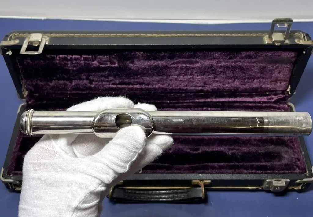 Yamaha YFL-22 Nickel Silver Flute Japan #804155 with Hard Case - GREAT! #2