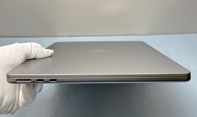Apple MacBook Air 13.6"2022 M2 3.5GHz 8GB RAM 256GB SSD Space Gray A2681 #5