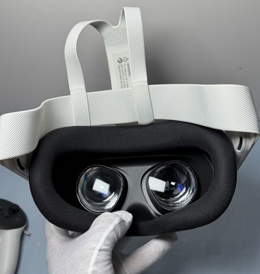 Meta Quest 3S 128GB Standalone All-in-One VR Headset w controller's #5