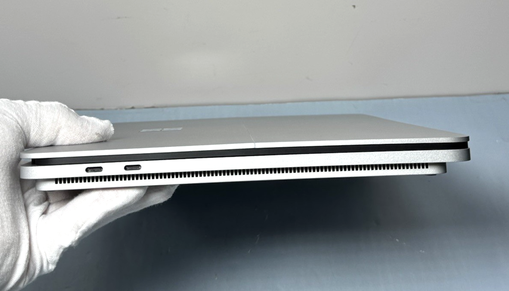 Microsoft Surface Studio 1964  14.4" i5-11300H 16GB 512GB Touch - UNUSED #3