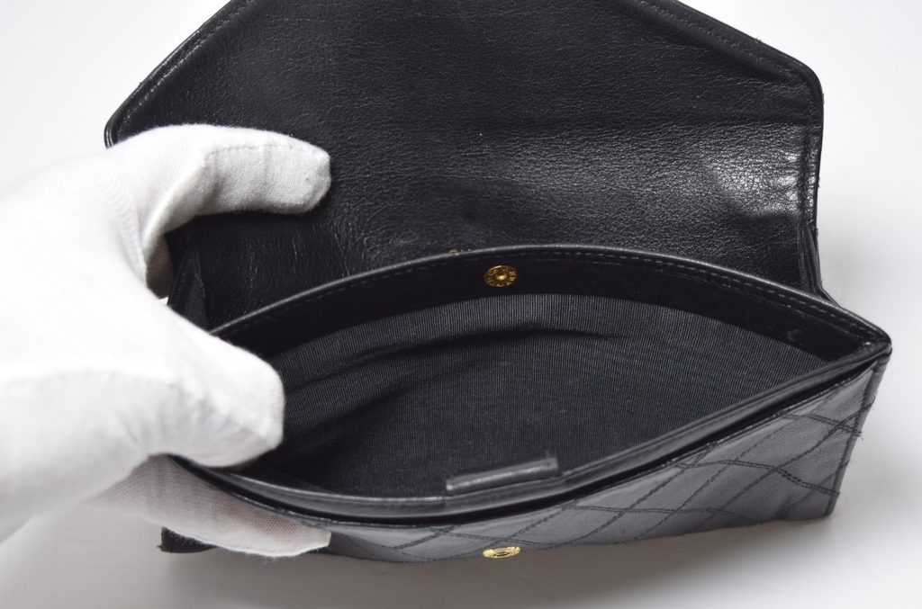 Chanel Vintage Diamond Stitch Envelope Wallet #9