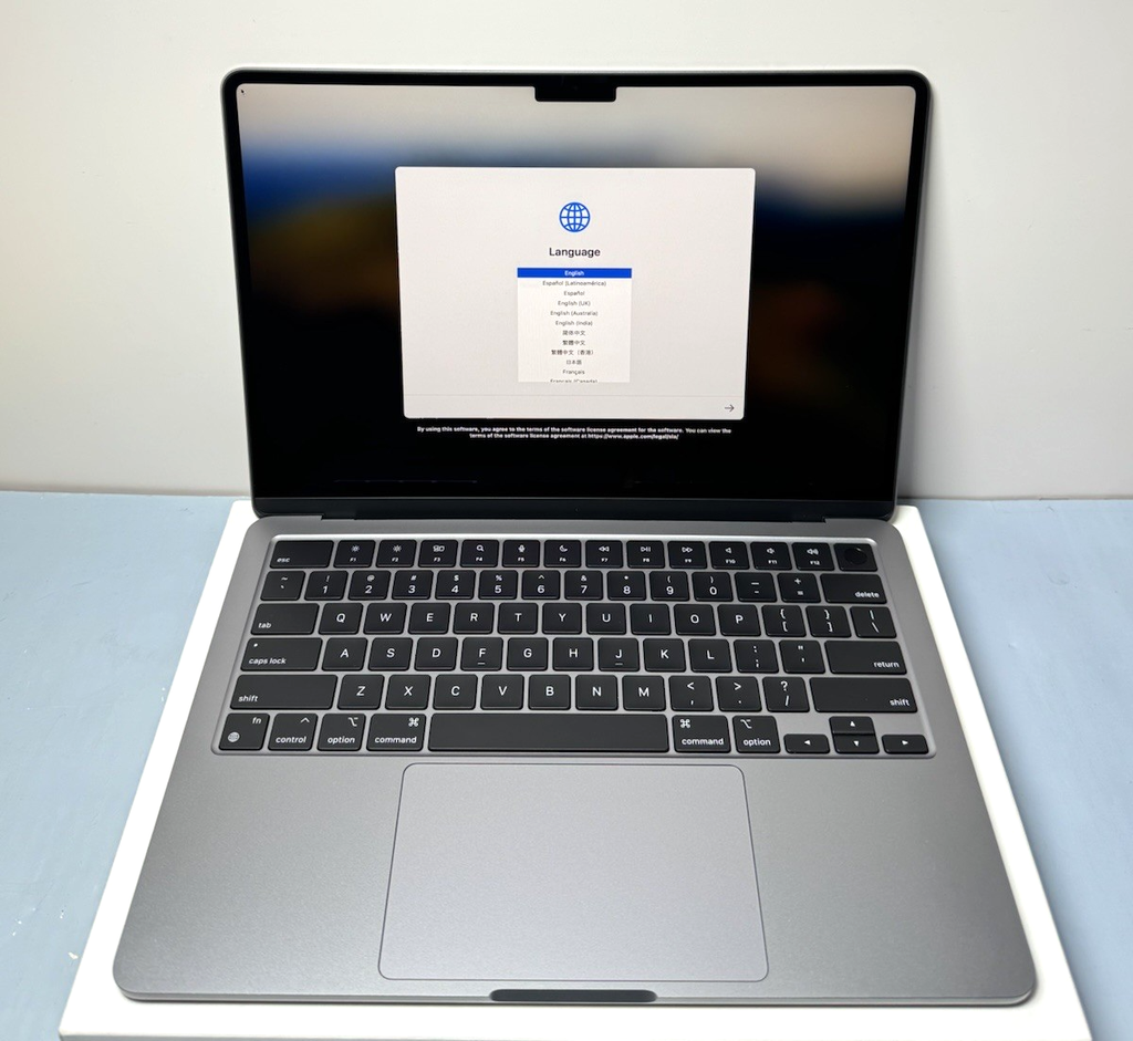 Apple MacBook Air 13" 2022 M2 8 GB RAM 256GB SSD A2681 Space Gray - Open Box #1