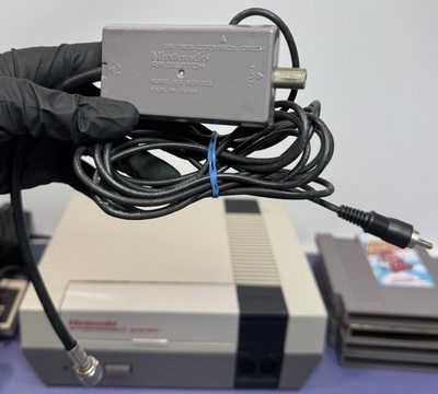 Nintendo Entertainment System Console with Controllers and 4 Games - NES-001 #5