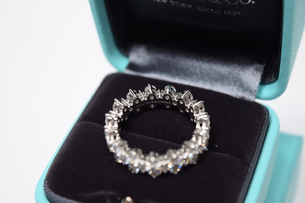 Tiffany & Co Aria Diamond Eternity Band Ring 18K Platinum w/ Box & Papers #18