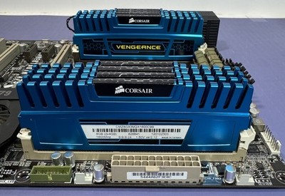 ASUS SABERTOOTH X79 MOTHERBOARD (LGA 2011) /with Corsair Vengeance (Total 32GB) #2