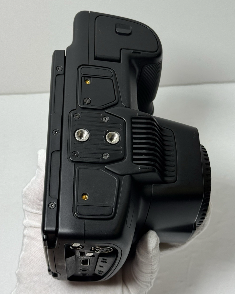 Blackmagic Pocket Cinema Camera 6K Pro EF Mount + Cage Bag/ Battery #6