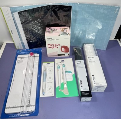 Cricut Maker 3 Die Cutting Machine - With brand new/ EXTRA ACESSORIES #4