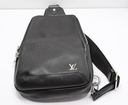 Louis Vuitton Avenue Sling Bag Taiga Black Leather Crossbody Auth LV – photo-3
