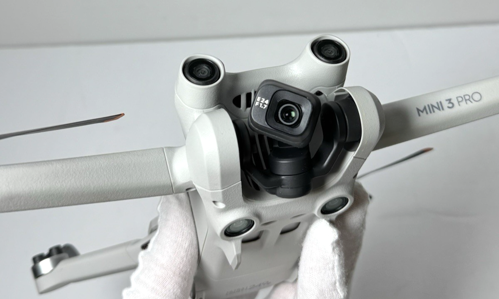 DJI Mini 3 Pro Drone Quadcopter w/ DJI RC (RM330) w/ 1x Battery *No Chargers* #7