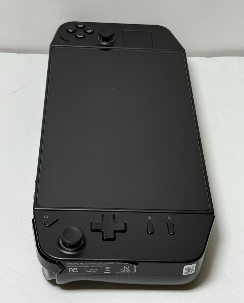 Lenovo Legion Go 8.8" 16GB, 1TB  AMD Ryzen Z1 Extreme, RDNA Graphics 2980 MB #3