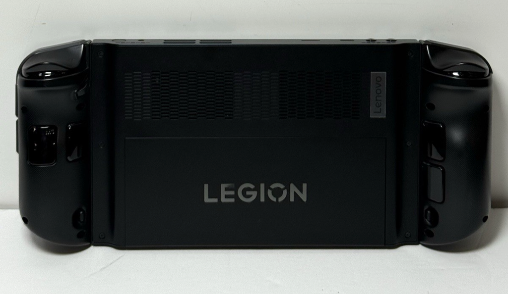 Lenovo Legion Go 8.8" 16GB, 1TB  AMD Ryzen Z1 Extreme, RDNA Graphics 2980 MB #6