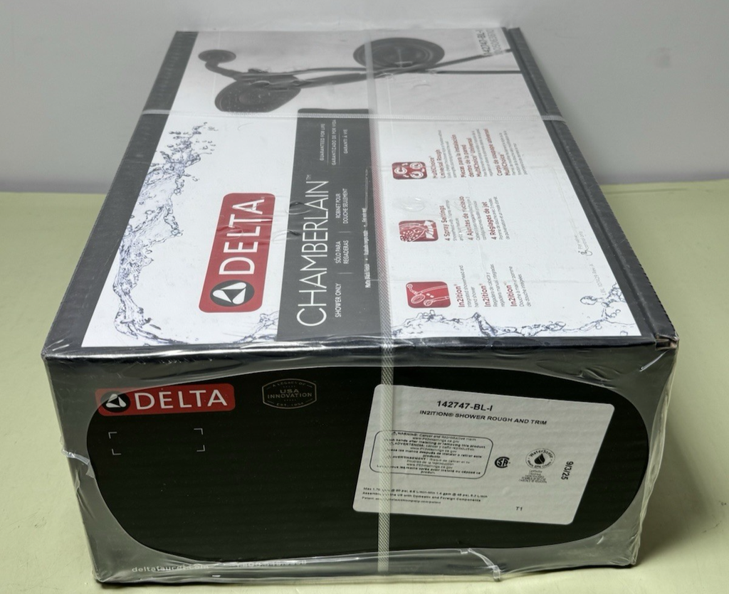 Delta Chamberlain Shower & Single Handle Faucet - Matte Black 142747-BL #2