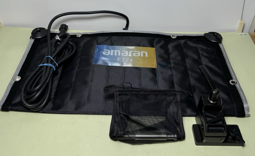 Aputure Amaran F22x 2x2 Bi-Color LED Mat Kit + Aputure Light Dome II #11