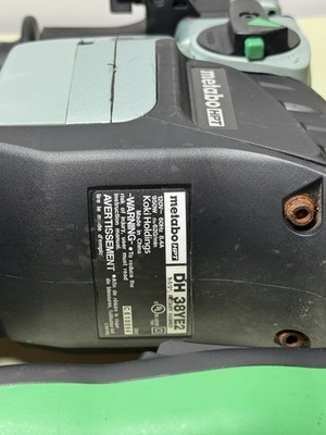 Metabo HPT DH38YE2 1-1/2" Spline Drive Rotary Hammer #3