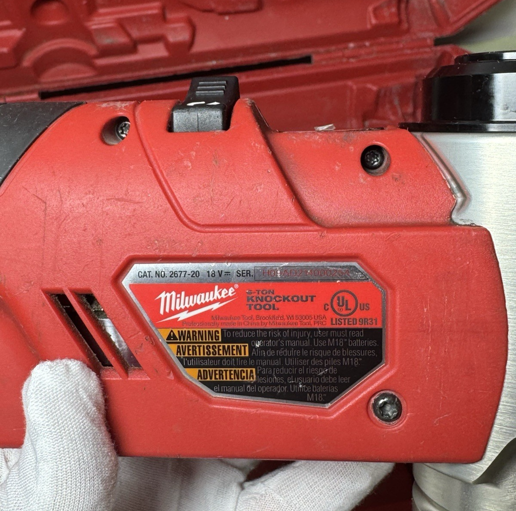 Milwaukee M18 Brushless Force Logic 6 Ton Knockout Tool Kit, 1/2"- 2" - 2677-21 #11