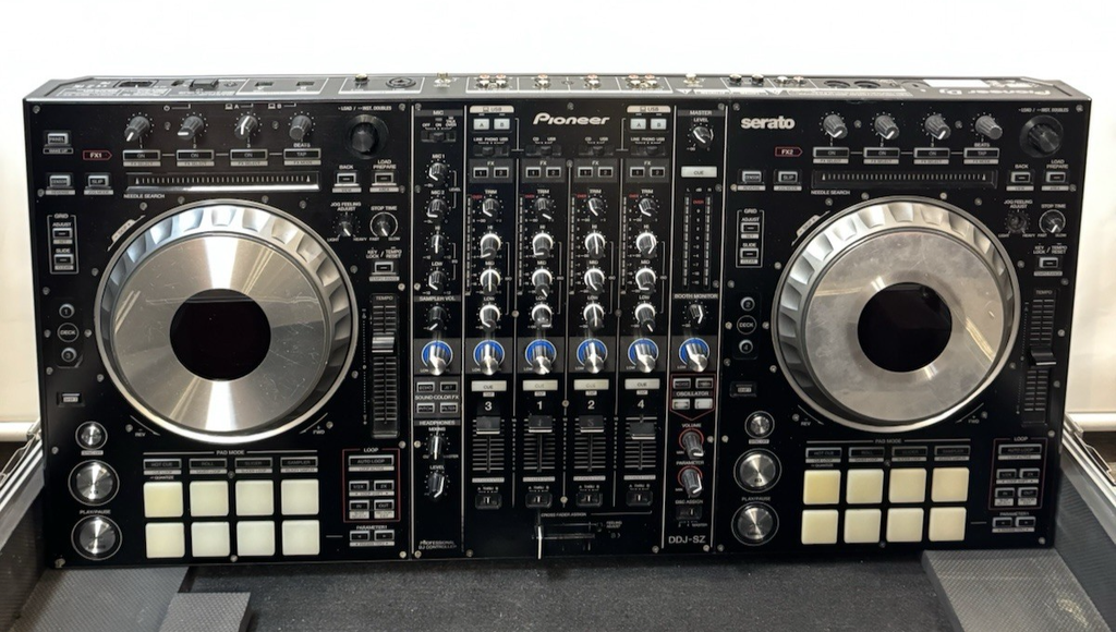 Pioneer DDJ-SZ 4-Channel Controller for Serato DJ #3