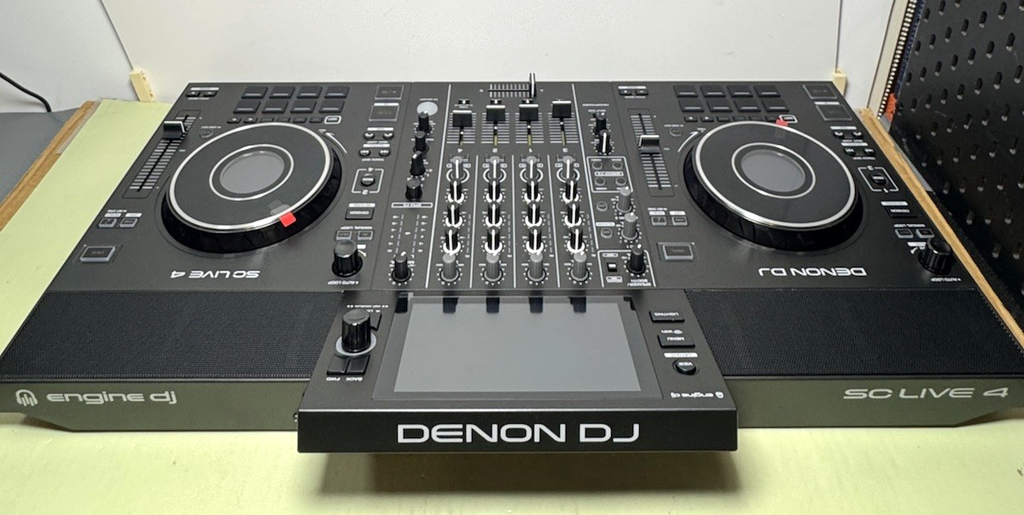 Denon DJ SC LIVE 4 4-Deck Standalone DJ Controller -Open Box #3