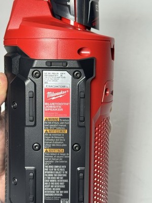 Milwaukee 2955-20 M12 12V PACKOUT Bluetooth Jobsite Speaker W batt+charger #5