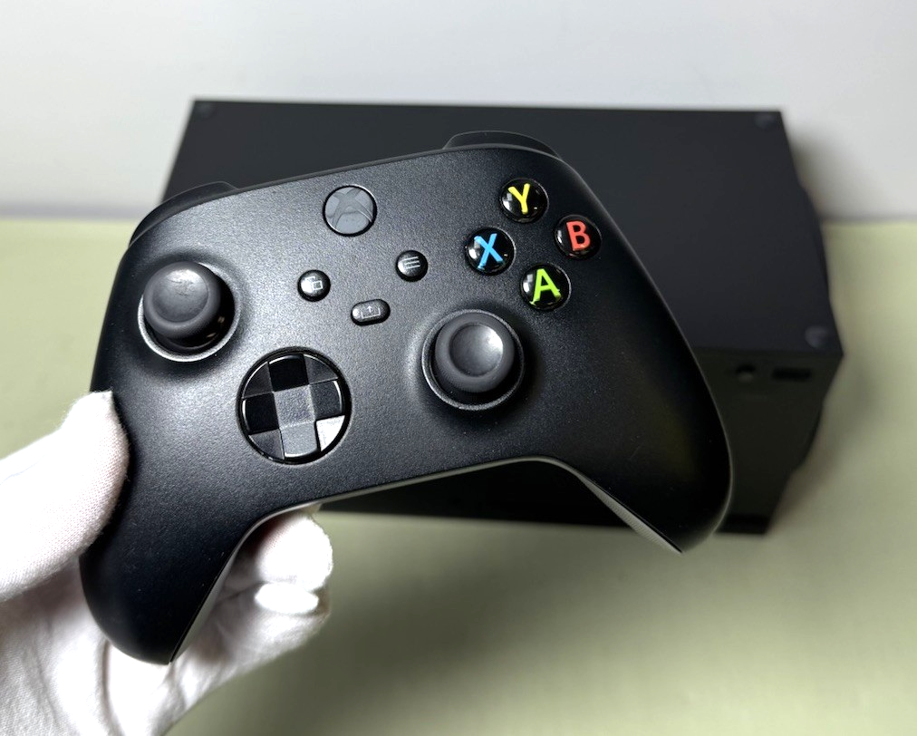 Microsoft Xbox Series X 1TB Console Gaming System Only Carbon Black 1882 #7