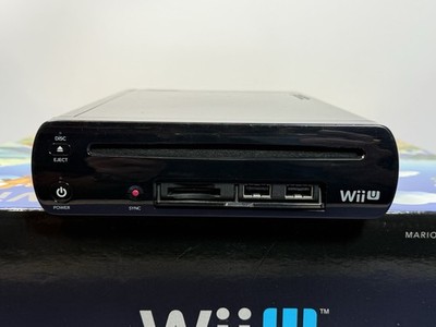 Nintendo Wii U Console Bundle + GamePad + New Super Mario Bros. U (Complete Core #17