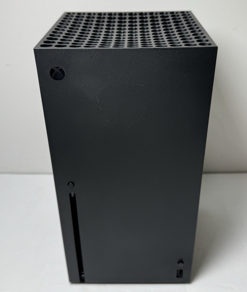 Microsoft Xbox Series X 1TB Console Gaming Console Black 1882 w/controller #2