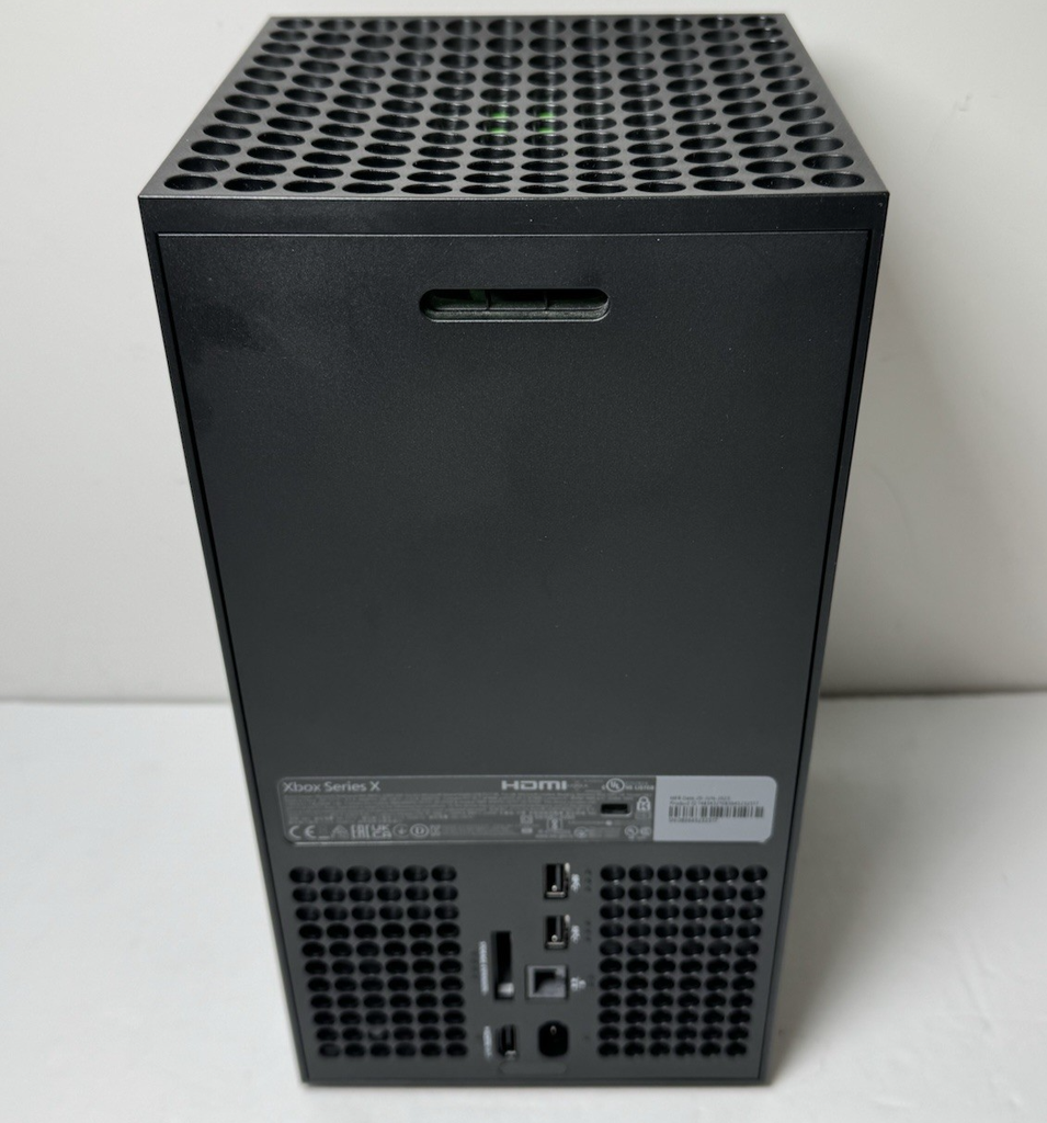 Microsoft Xbox Series X 1TB Console Gaming Console Black 1882 w/controller #4