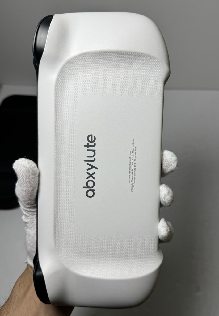 Abxylute Cloud Handheld Remote Play Gaming Console 64GB w/case #4