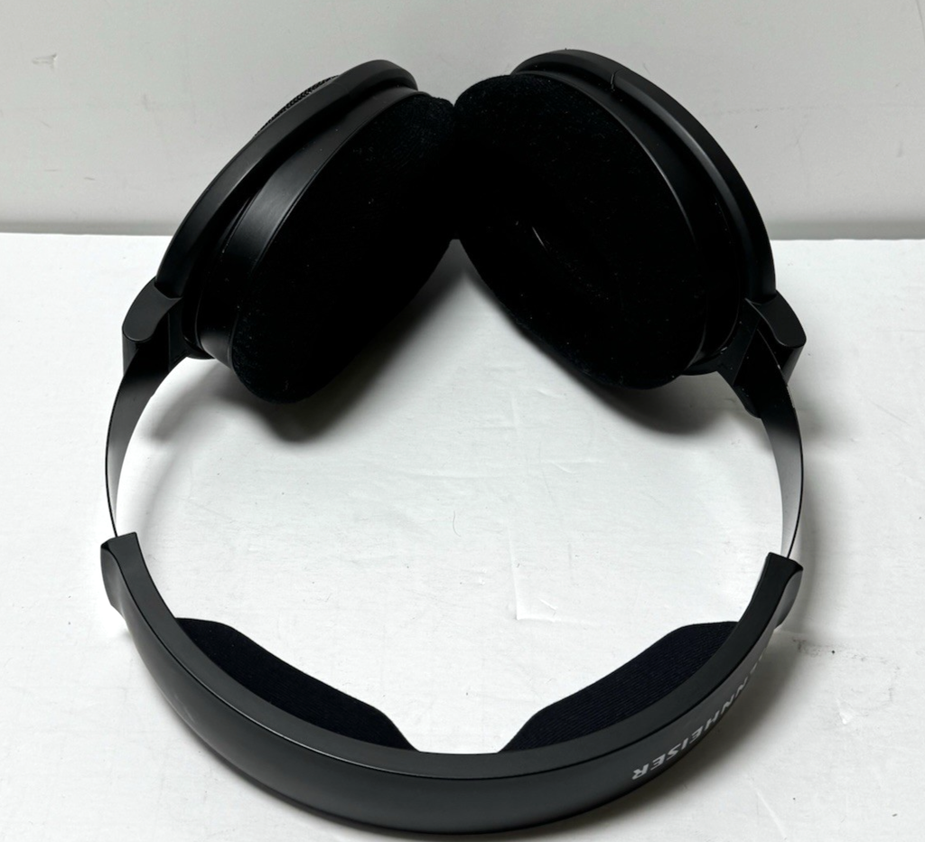 Sennheiser HD 660S Wired Over-Ear Headphones #2