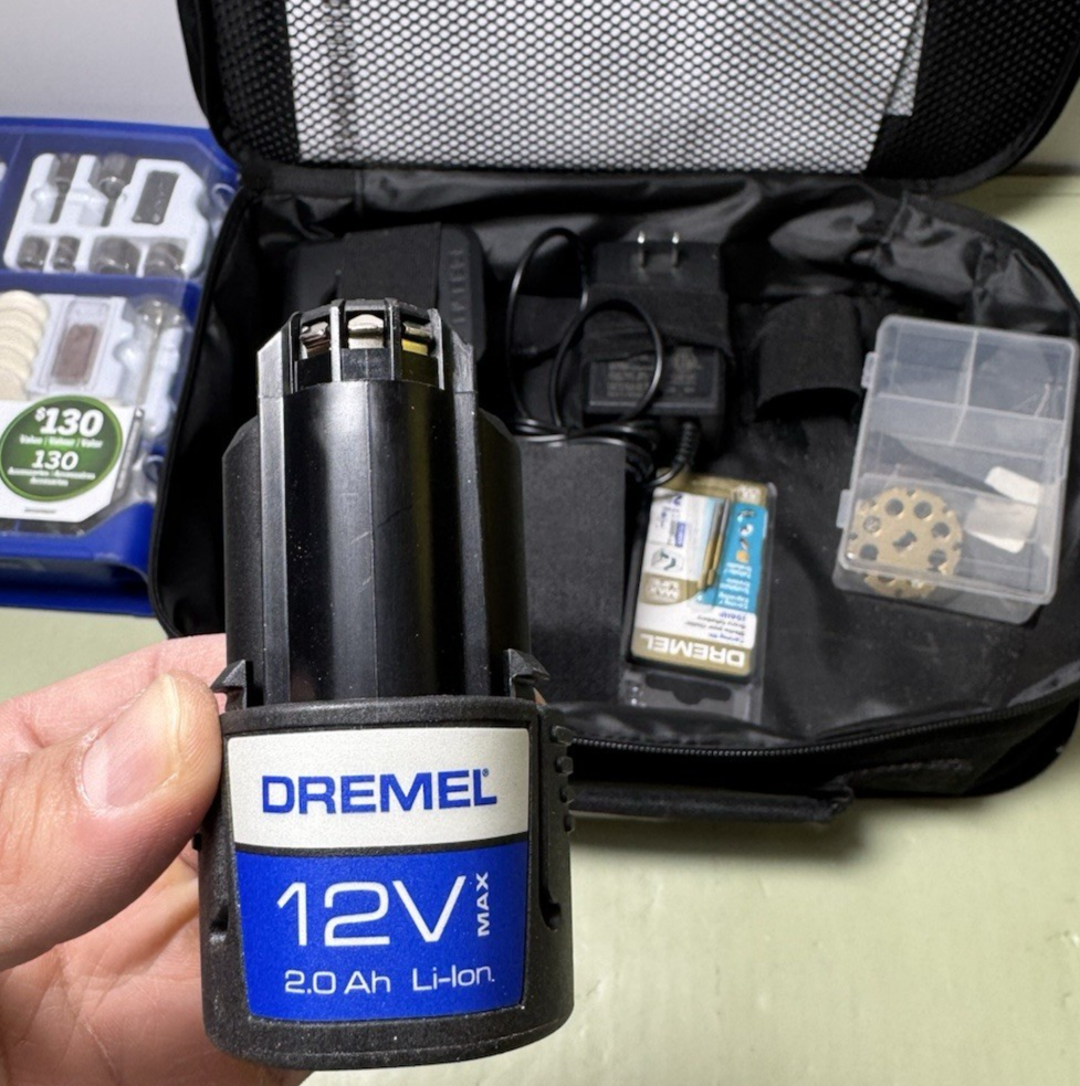 Dremel 8240 12V Li-Ion 2-Amp Variable Speed Cordless Rotary Tool Kit #3