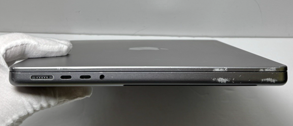 Apple MacBook Pro 14" M3, 8GB, 1TB SSD, 10 -Core GPU A2918 Space Gray, 97% batt #2