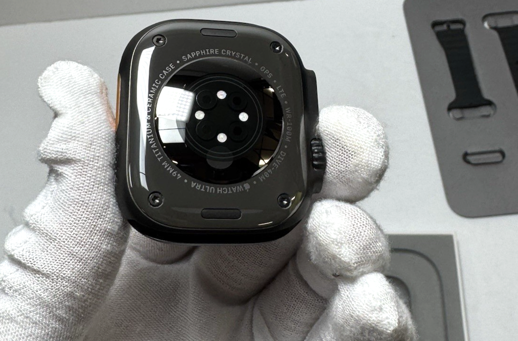 Apple Watch Ultra 49mm GPS +Cell Titanium Case w/ Black Ocean Band MX4P3LW/A #2