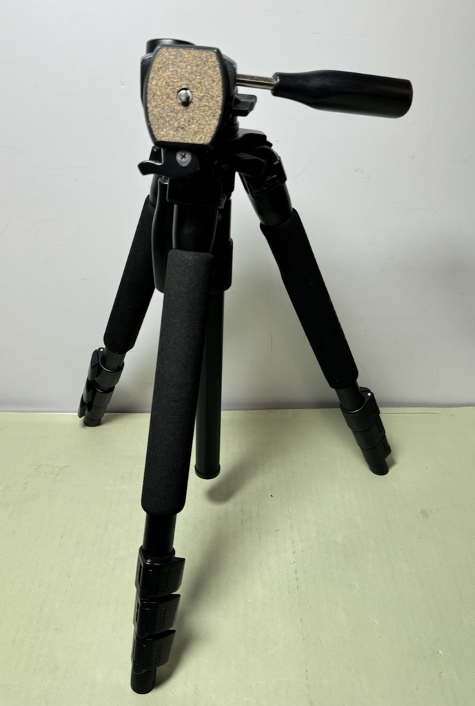 Slik Pro 340 DX Tripod with SH-705E 3-Way, Pan-and-Tilt  SLIK AMT #3