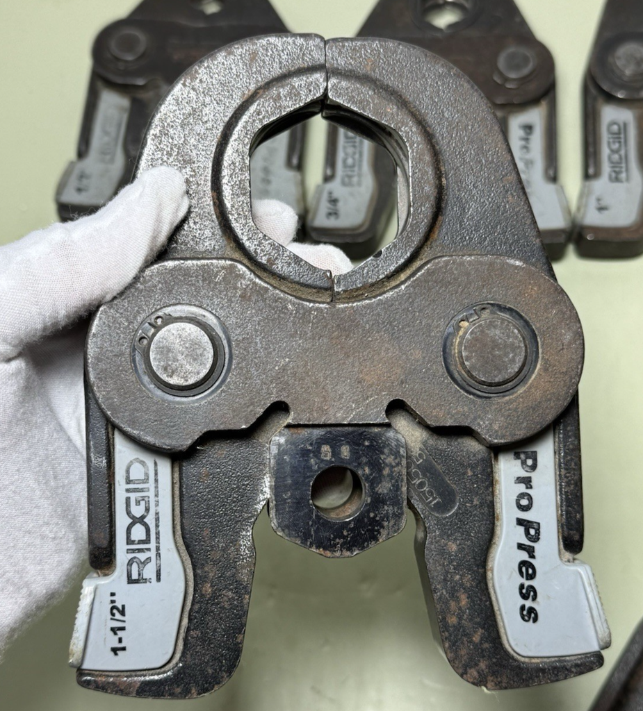 RIDGID RP 350 PRESS TOOL KIT W/ Batts&Charger  1/2" - 2" PROPRESS JAWS - Tested #13