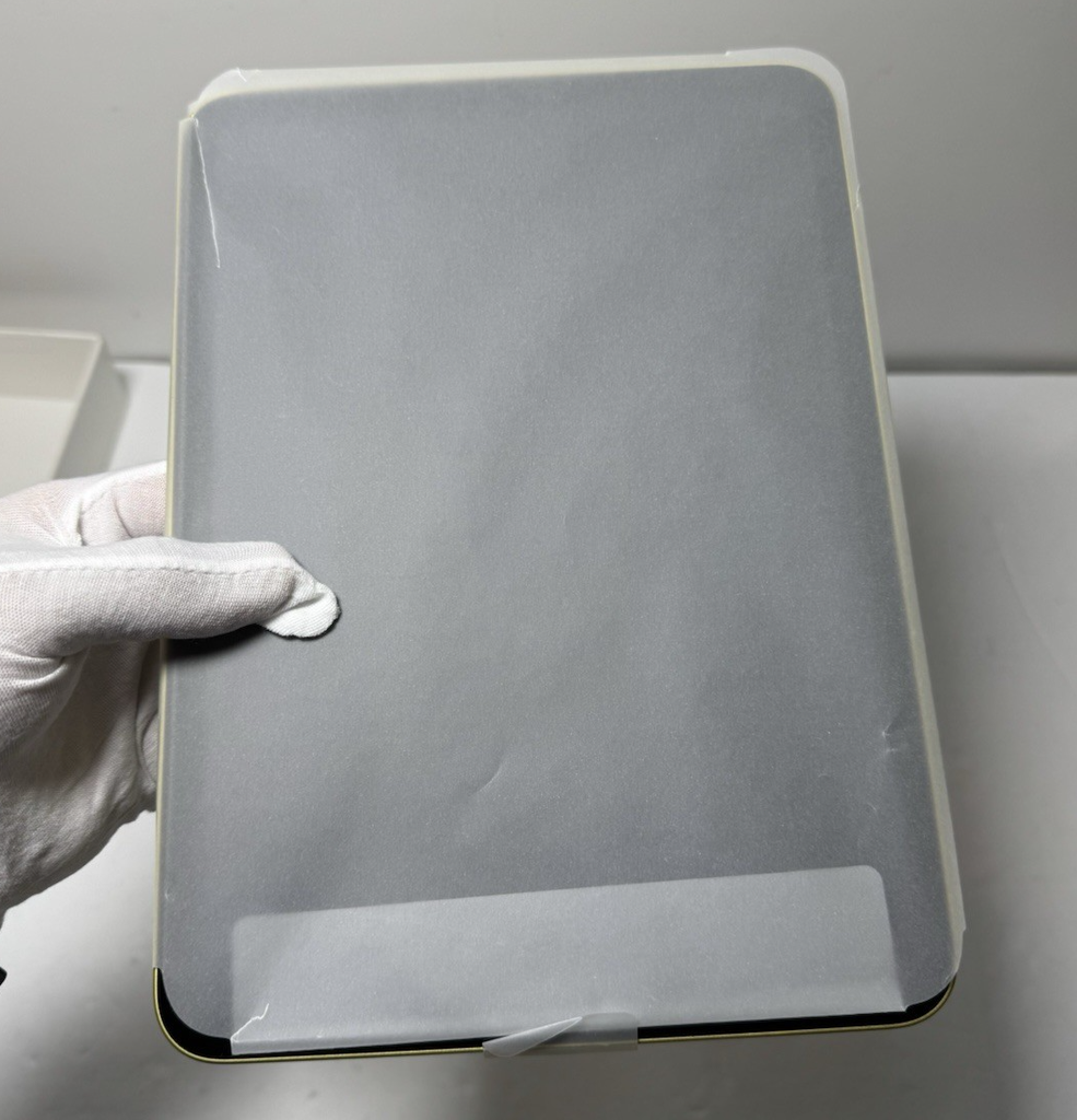 Apple 11" iPad A16 chip with Wi-Fi 128GB Yellow, A3354 #3